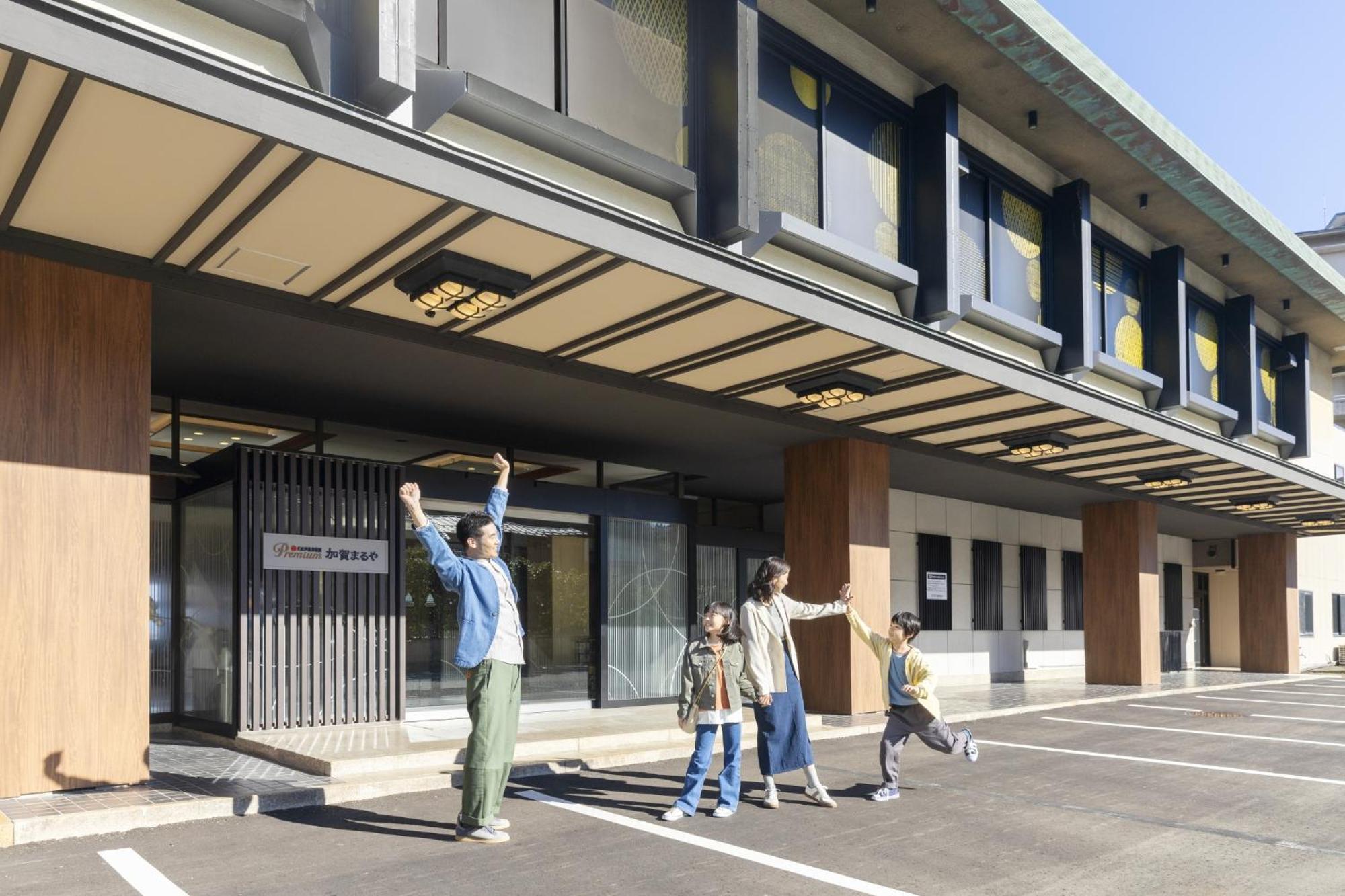 Hotel Ooedo Onsen Monogatari Premium Kaga Maruya Exterior foto